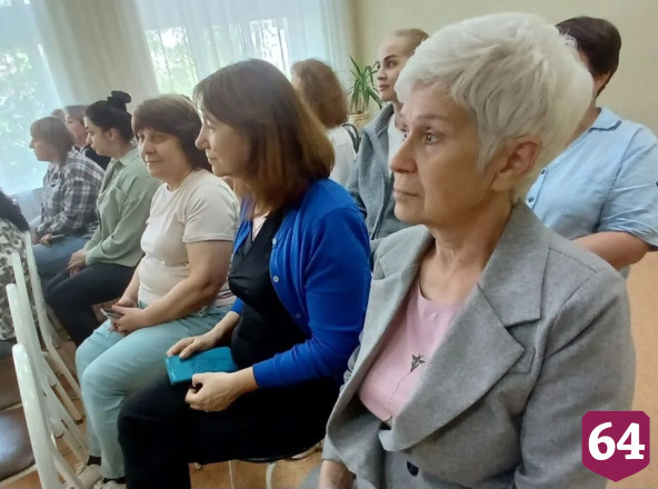 В Саратовской области социальные работники создали Школу открытий